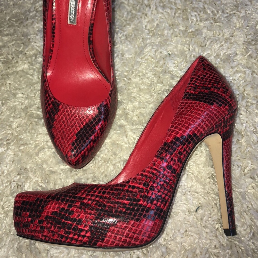 BCBG Red Snakeskin Pumps, 6